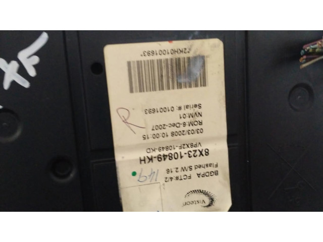 Přístrojová deska  Jaguar XF X250 2008 8X2310849KH  