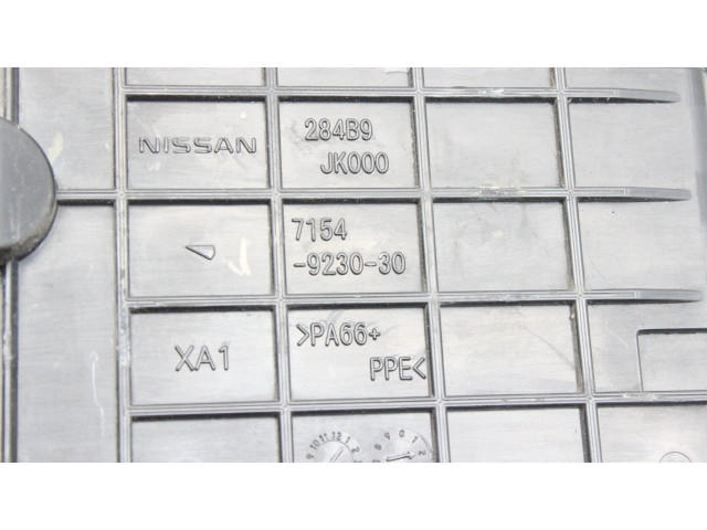 Pojistková skříňka 284B71BN0A Nissan 370Z 2013