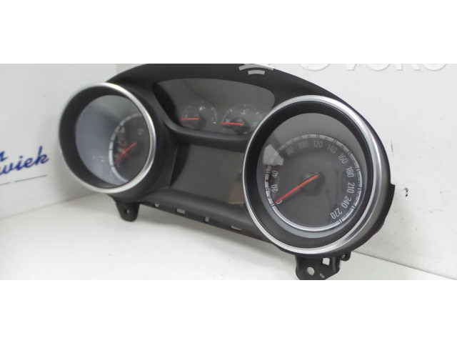 Панель приборов 39030267, 39042932 Vauxhall Astra K