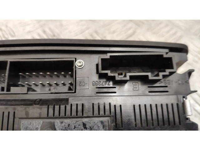 Включатель регулировки салона