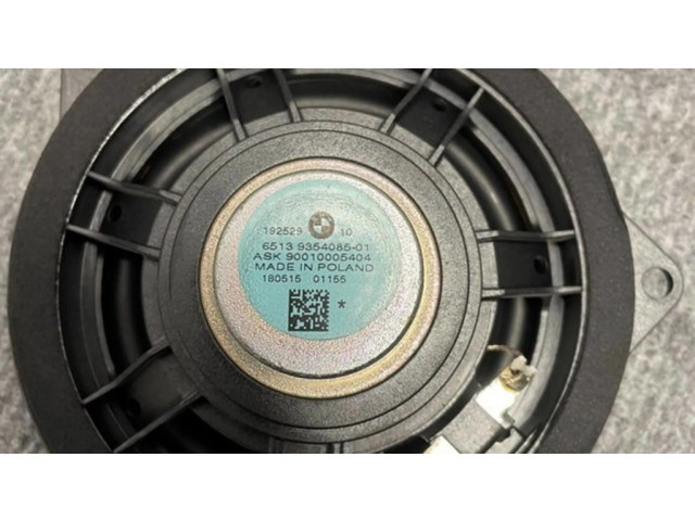 Громкоговоритель (громкоговорители) в передних дверях