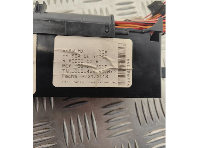 Блок предохранителей 5C0970005F, 5C0970039B   Volkswagen Jetta VI    