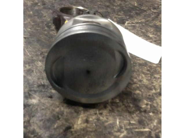 Píst Suzuki Samurai