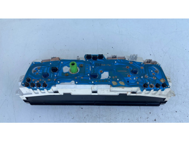 Přístrojová deska  Toyota Carina T170 1990 832002B501, 69160630  
