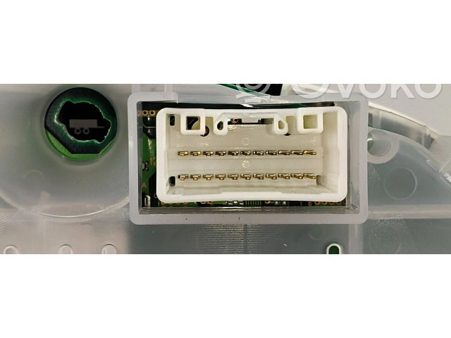 Přístrojová deska  Mitsubishi Pajero 2008   