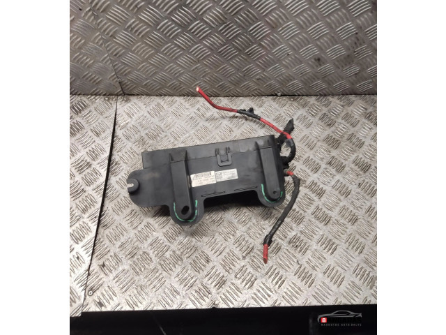 Блок предохранителей 32265194 Volvo XC40