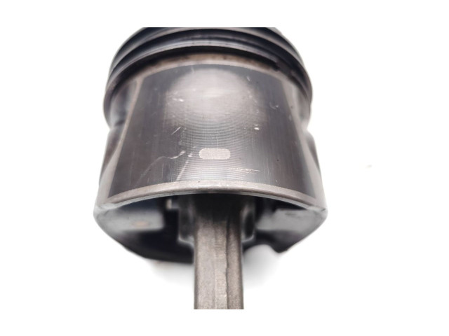 Поршень с шатуном D5244T4 D5244T4 Volvo XC90