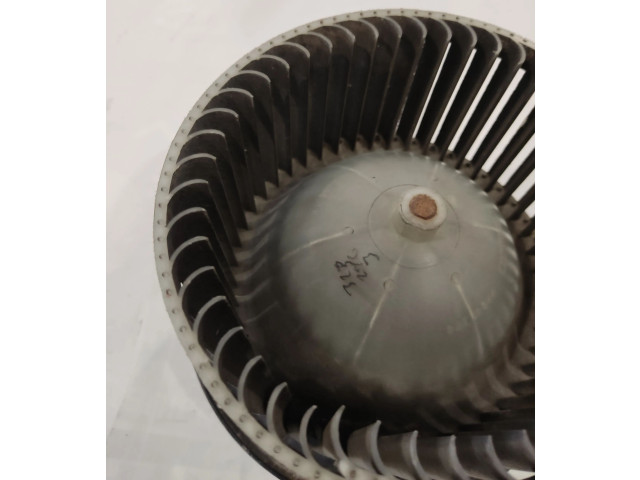 Вентилятор печки 05091674AG Jeep Cherokee