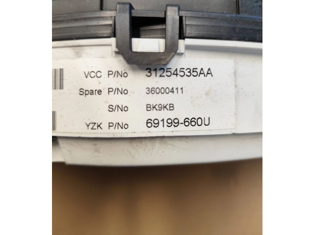 Панель приборов 36000411, 69199660U   Volvo V70       