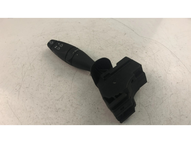 Подрулевой переключатель PA66GF30 Ford Fiesta