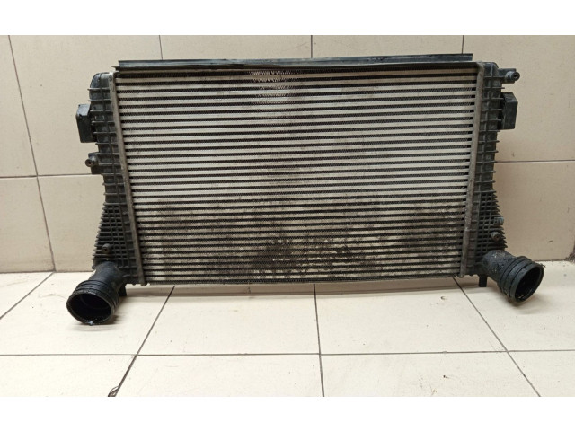 Интеркулер 1K0145803L Skoda Octavia Mk2 (1Z)