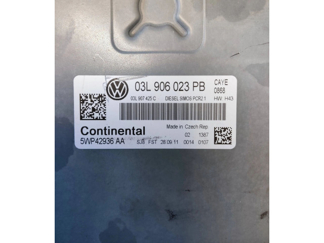 Řídící jednotka 03L906023PB, 03L907425C Volkswagen Caddy 2011