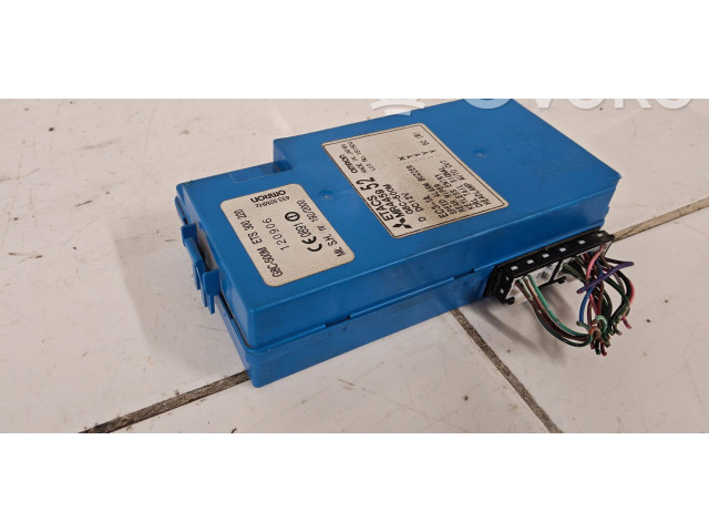 Блок предохранителей MR445952, G8C500M Mitsubishi Montero