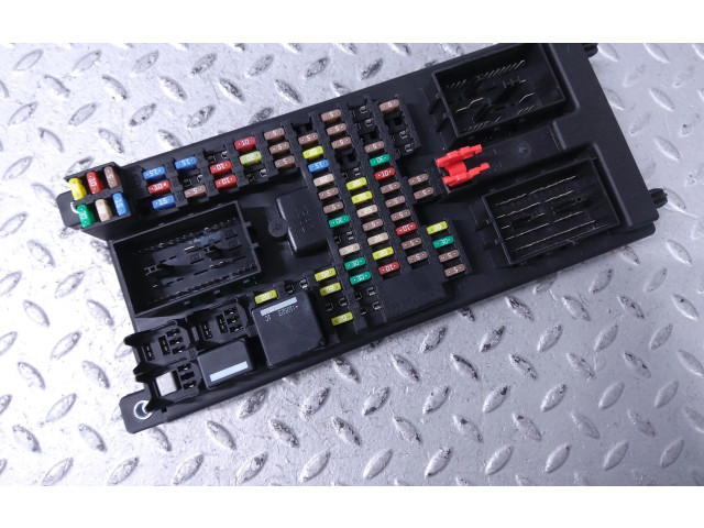 Блок предохранителей AW9314A073CD, C2D17257 Jaguar XJ X351