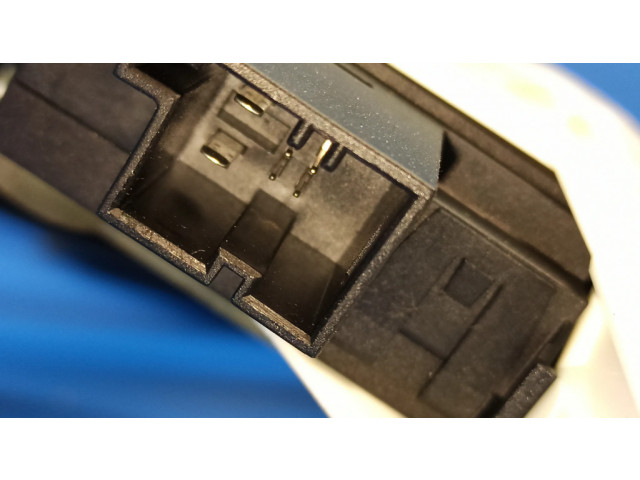 Передний комплект электрического механизма для подъема окна