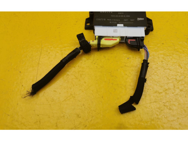 Блок управления 9863915080 Peugeot 5008 II