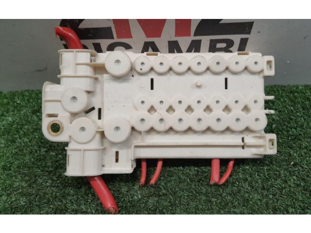 Pojistková skříňka 61138370640, 61138370640 BMW 5 E39 1995