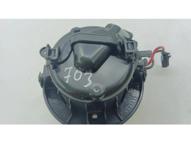 Вентилятор печки    2Q2820021, GT861003   Seat Arona