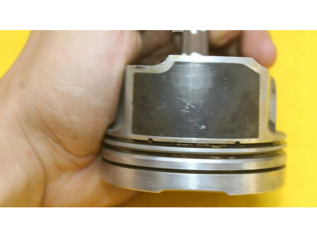 Píst 81P27   Seat Leon (1M)     