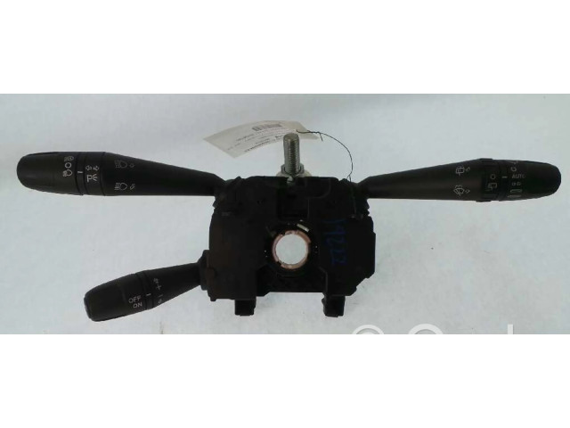 Мултифункционный включатель управления / ручка