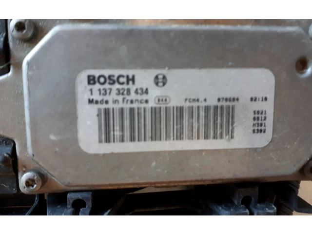 Вентилятор радиатора     31200375, 1137328432    Volvo V70 