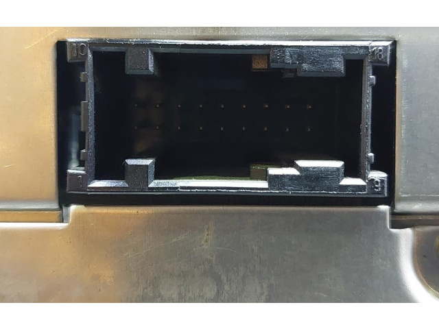 Дисплей    1K0035198C   Volkswagen PASSAT B6