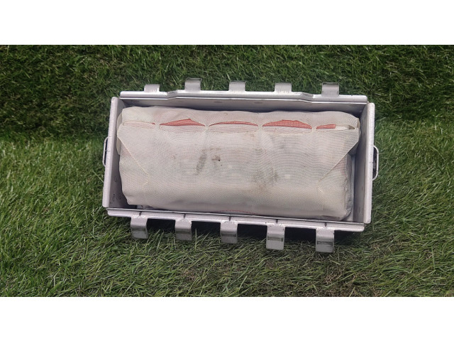 Подушка безопасности пассажира 95368705, 688437698 Chevrolet Spark