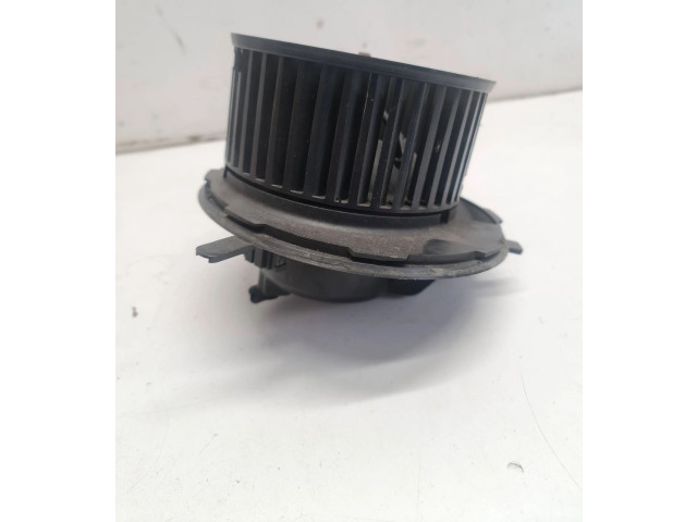 Вентилятор печки    1K1819015, 1K1819015C   Volkswagen Caddy