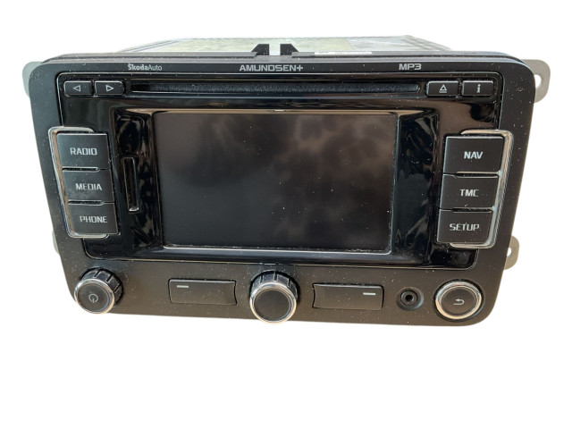 Радио/ проигрыватель CD/DVD / навигация 3T0035192M, SKRNS315    Skoda Fabia Mk3 (NJ)