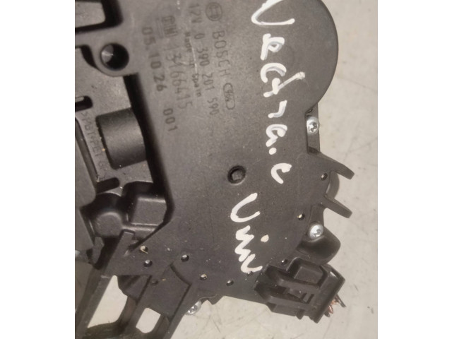 Форсунка 13166415, 0390201590    Opel Vectra C   