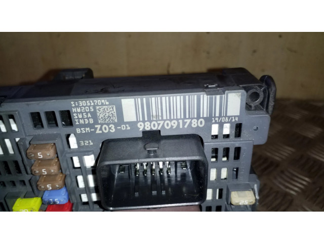 Блок предохранителей 9807091780   Citroen C4 Grand Picasso    