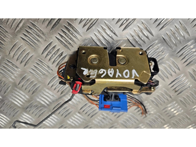 Zámek zadních dveří Chrysler Voyager 2006