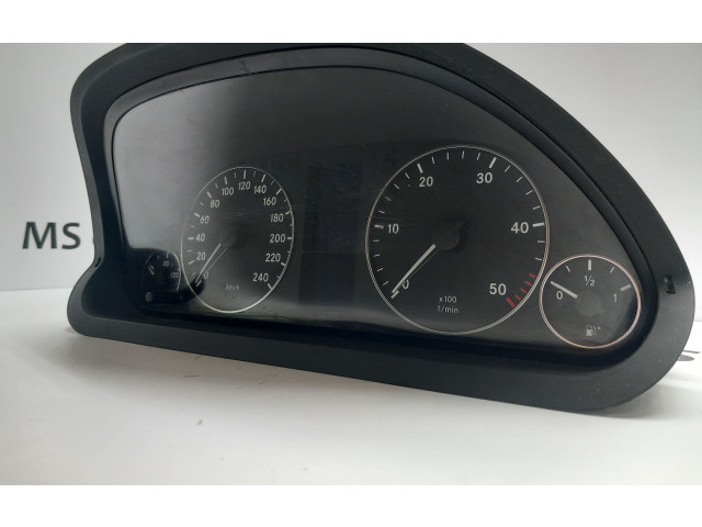 Панель приборов 1031098101   Mercedes-Benz A W169       