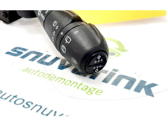 Переключатель дворников 8201168016, 8201168016 Renault Captur