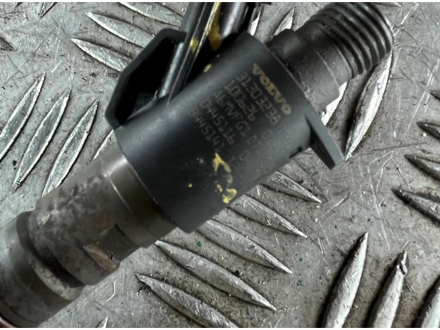 Форсунка 31303238, 31303238    Volvo V70   