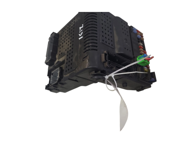 Pojistková skříňka 30786476, 06W355 Volvo XC90 2008