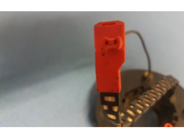 Подрулевой шлейф SRS 1H0959653   Volkswagen PASSAT B4