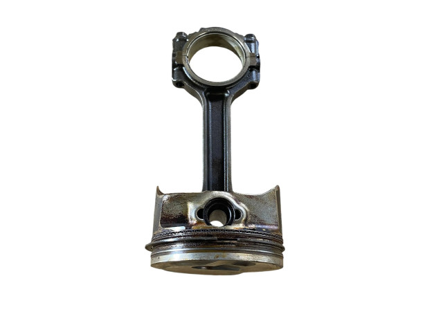  Поршень с шатуном  12658744, 12714549  Chevrolet Camaro  