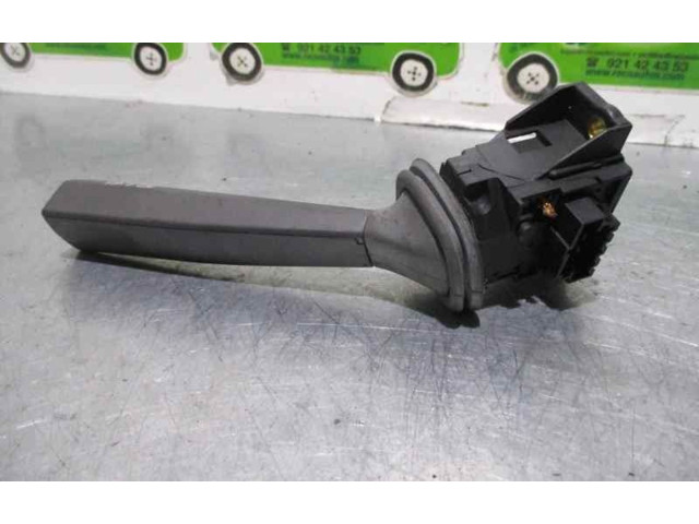 Ручка стеклоочистителей    Volvo S70  V70  V70 XC