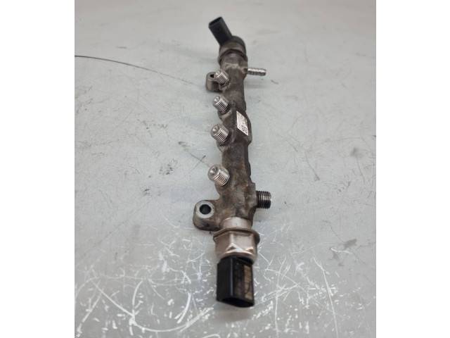 Топливная рампа 057130764ab, 04l089b Skoda Octavia Mk3 (5E)