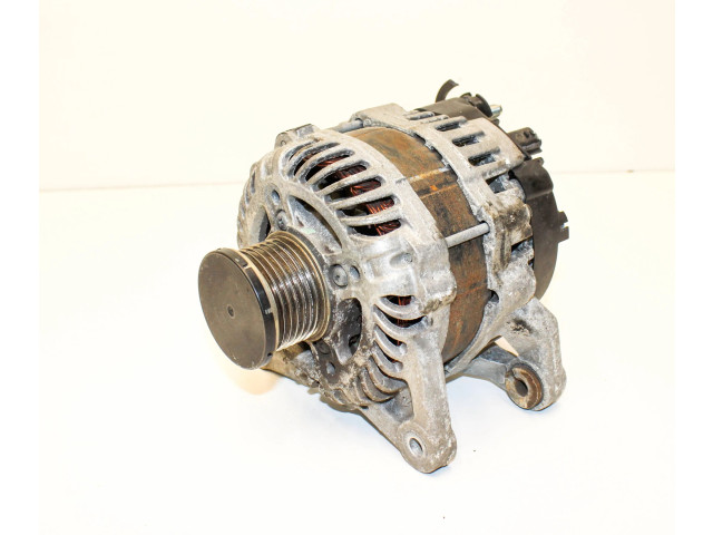 Генератор 231009933RB Renault Clio V