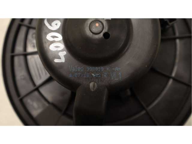 Вентилятор печки    1K1819015F   Volkswagen Caddy