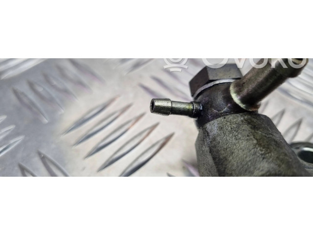 Vstřikovací lišta A6110700395 Mercedes-Benz C W203