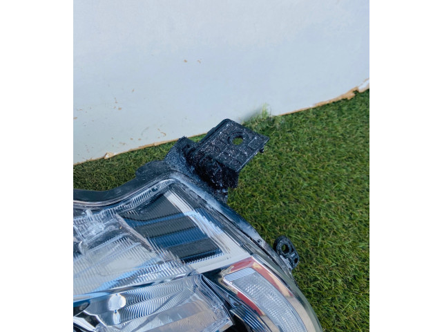 Блок управления двигателя 10059347 Suzuki Ignis