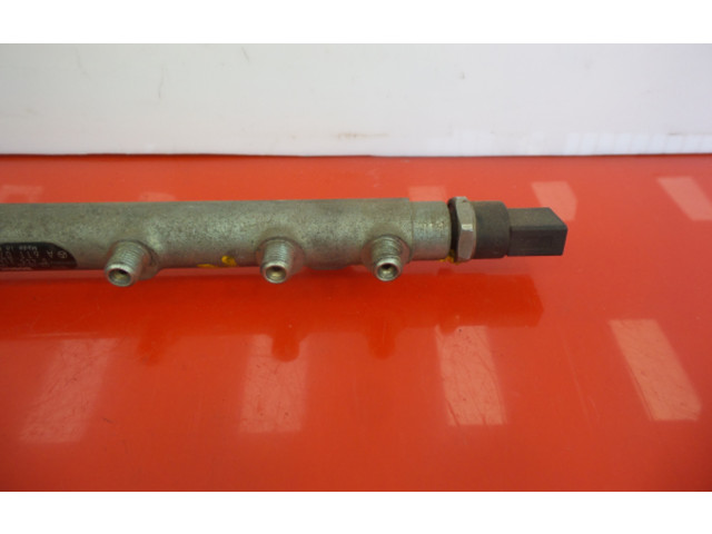 Vstřikovací lišta 0445214038, A6110700395 Mercedes-Benz C W203