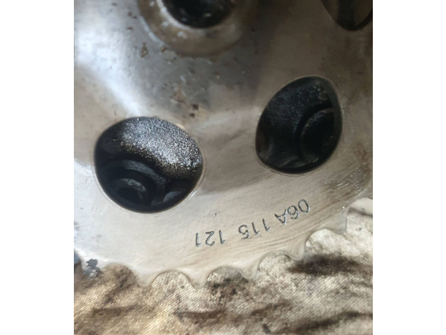 Масляный насос 06a115121    Volkswagen Caddy