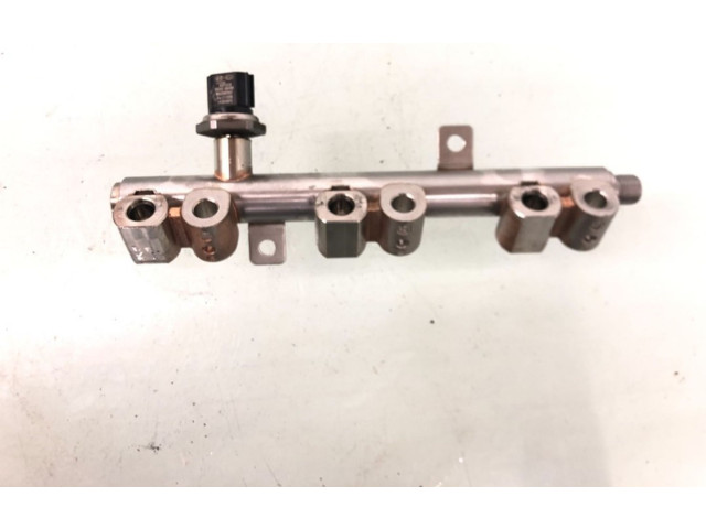 Vstřikovací lišta 3535007100, 0221M15B0196 KIA Pro Cee'd III G3LE