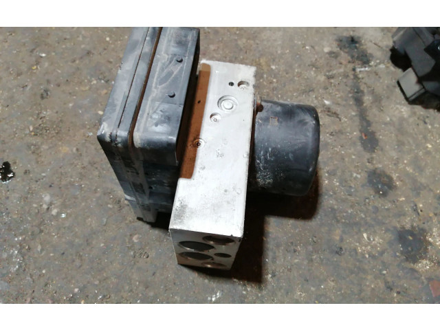 Блок АБС P30714952, 30714952   Volvo  XC90  2003 - 2006 года