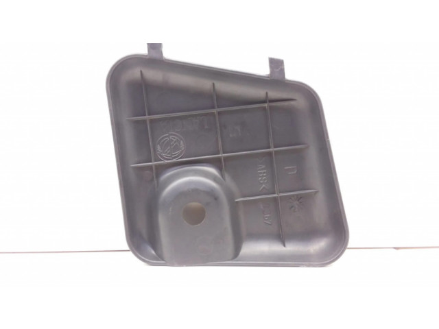 Деталь заднего фонаря