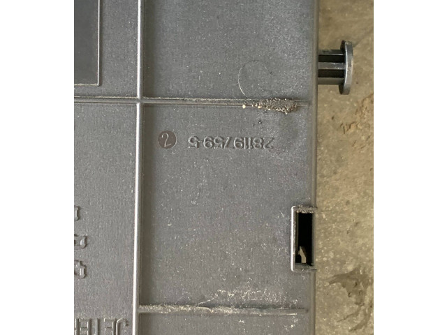   Pojistková skříňka 281197595   Citroen Berlingo 2010